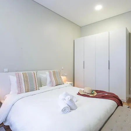 Sado River Haven سيتوبال